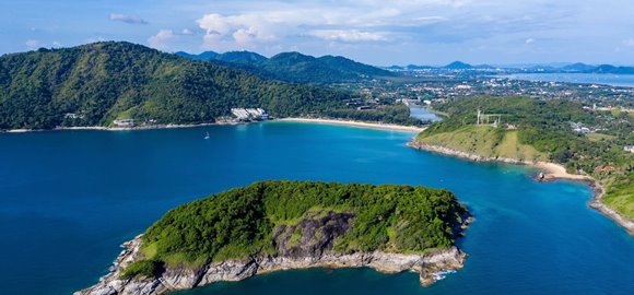 Nai Harn beach